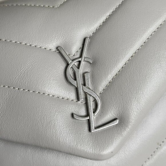 Saint Laurent Toy Monogram Matelasse LouLou Bag - Picture 14 of 16